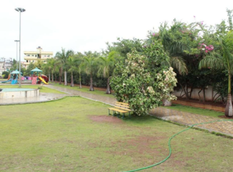 Lawns at Sector 15 Garden, Thergaon